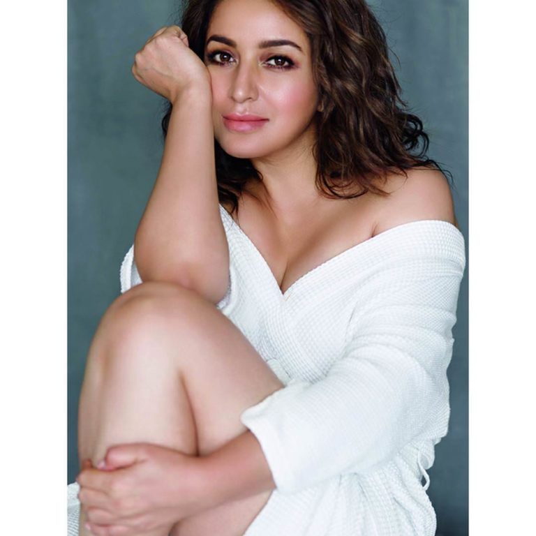 Tisca Chopra Hot Shoot For Maxim Indian December 2017 More Indian Bollywood Actress And Actors