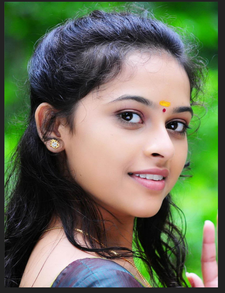 Sri Divya New Photos HD Telugu Actress Hot Phot